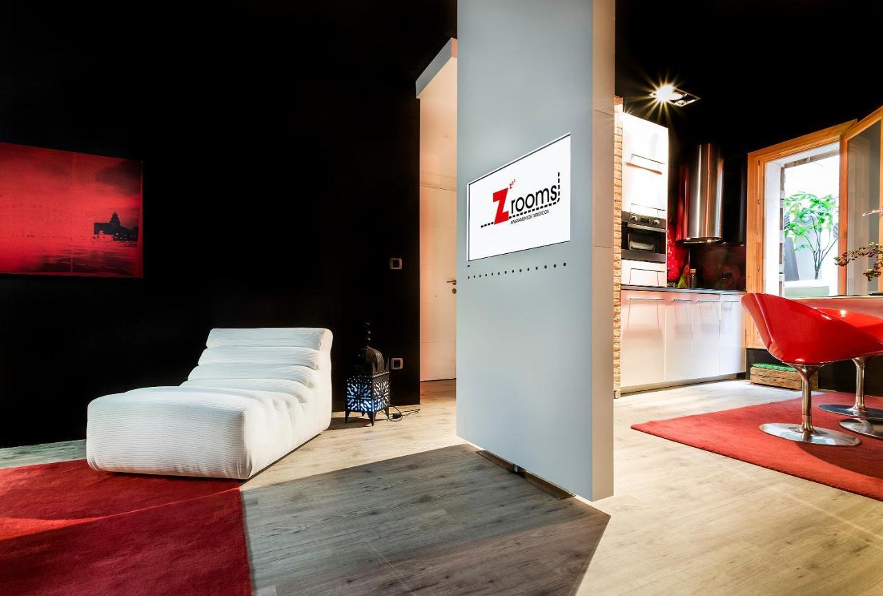 Zrooms&Suites Hostel Boutique Zaragoza Buitenkant foto