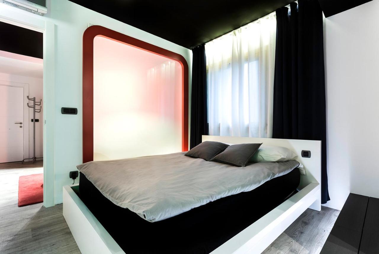 Zrooms&Suites Hostel Boutique Zaragoza Buitenkant foto