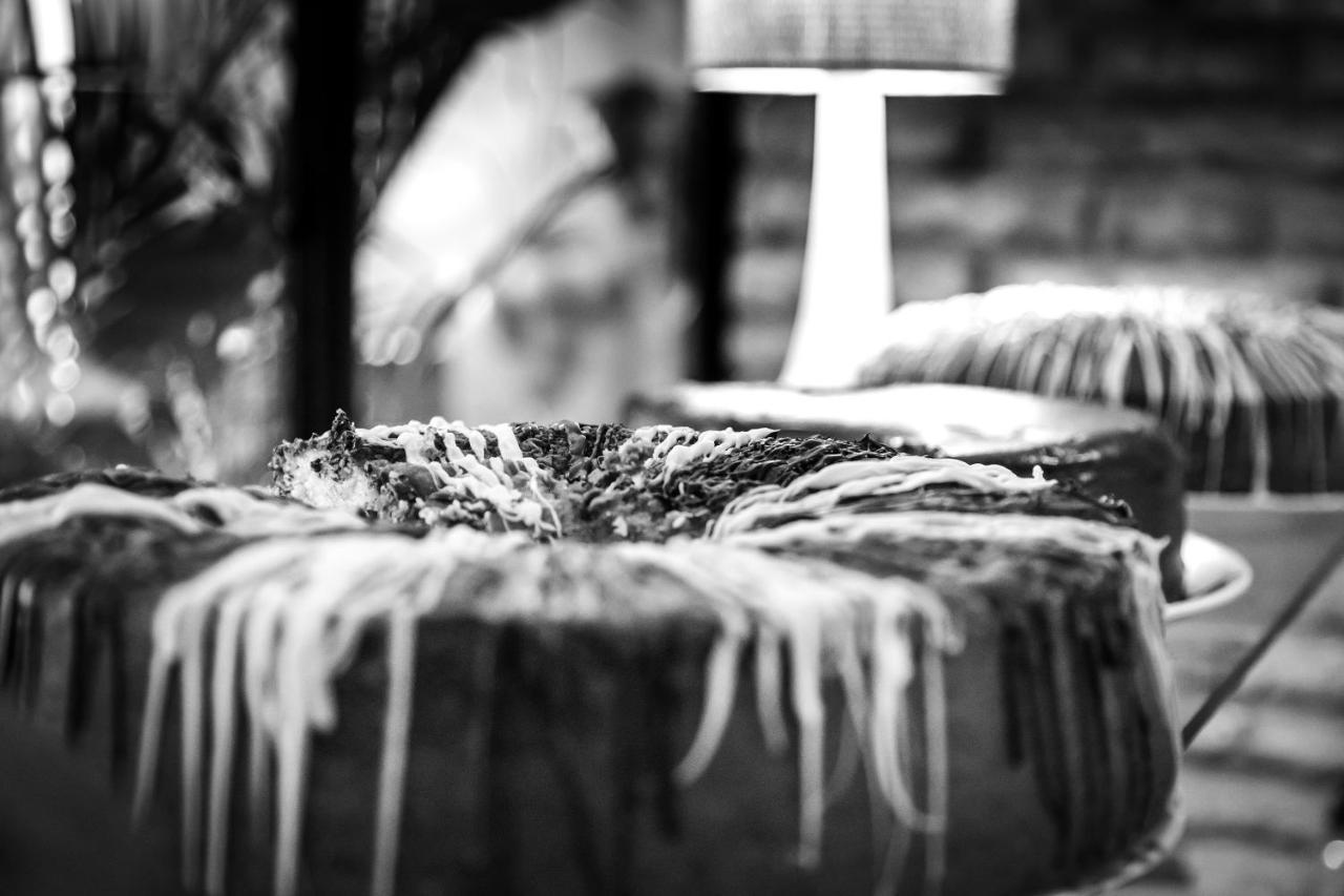 Zrooms&Suites Hostel Boutique Zaragoza Buitenkant foto