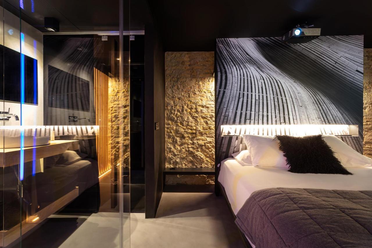 Zrooms&Suites Hostel Boutique Zaragoza Buitenkant foto