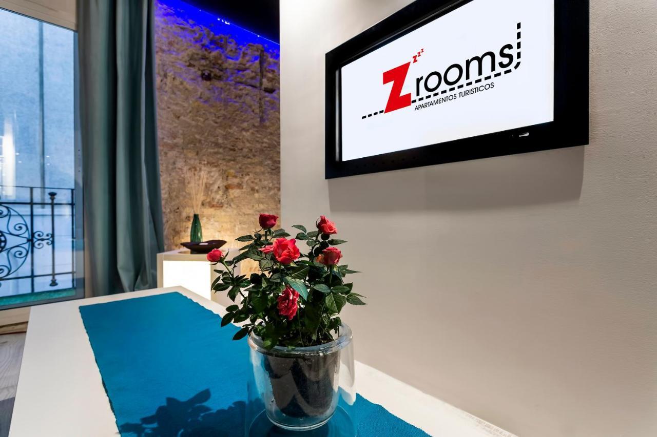 Zrooms&Suites Hostel Boutique Zaragoza Buitenkant foto
