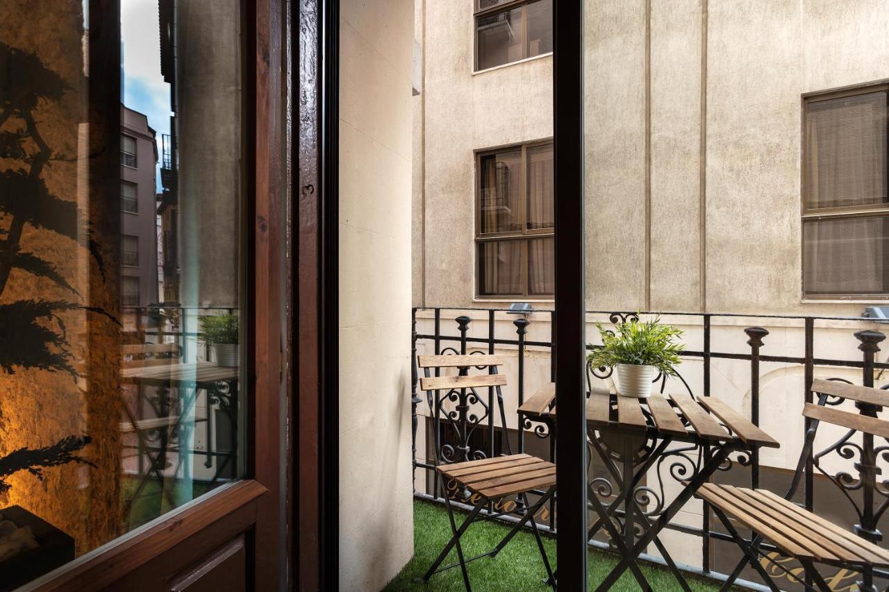 Zrooms&Suites Hostel Boutique Zaragoza Buitenkant foto